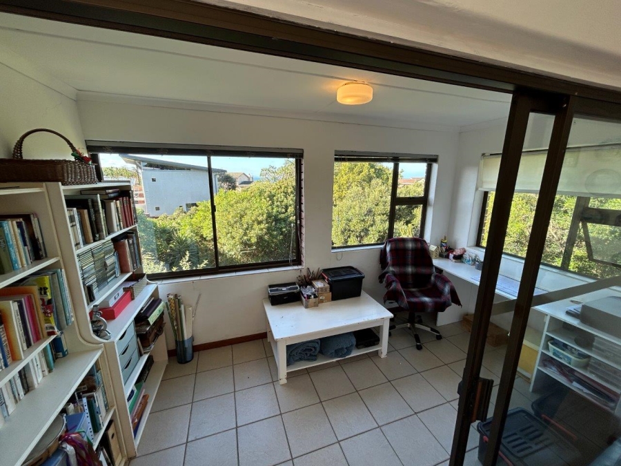 4 Bedroom Property for Sale in Noorsekloof Eastern Cape